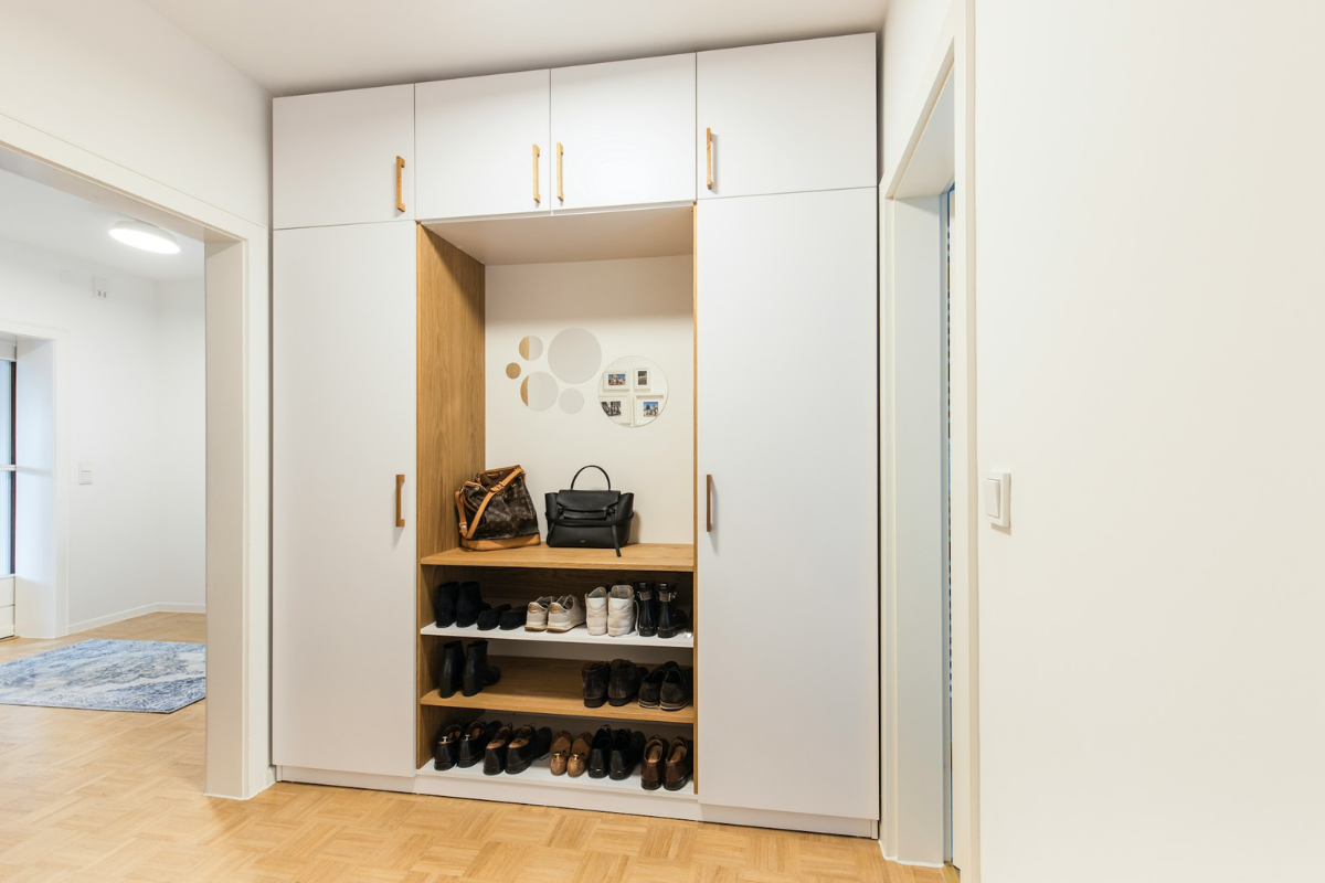 Wardrobe & Storage Designer